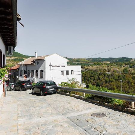 Апартамент Трапезица Veliko Tŭrnovo Eksteriør bilde